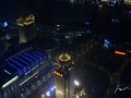 Angekommen auf der Aussichtsplattform in der oberen Kugel. Wir befinden uns nun 263 Meter über der Stadt.